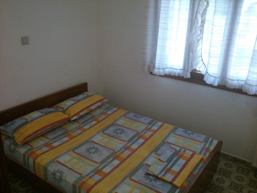 Kalaitzis Apartments Kalyves Polygyrou Zimmer foto